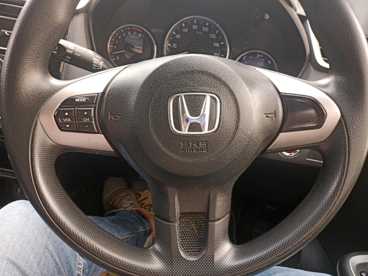 2016 Honda BR-V 1.5L I-VTEC V, Petrol, Manual, 79,564 km, interior