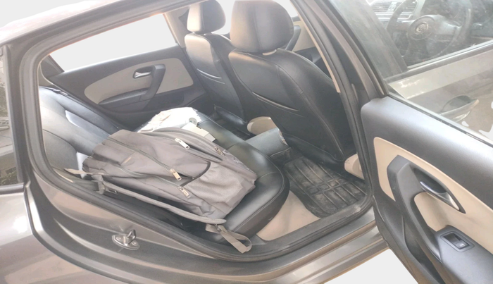 2014 Volkswagen Polo COMFORTLINE 1.2L PETROL, Petrol, Manual, 13,098 km, interior