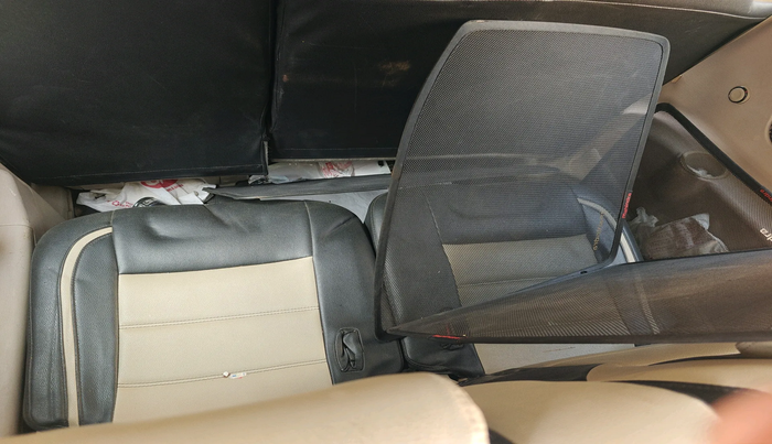 2017 Mahindra XUV500 W6, Diesel, Manual, 77,771 km, interior