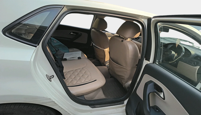 2011 Volkswagen Polo COMFORTLINE 1.2L PETROL, Petrol, Manual, 75,653 km, interior