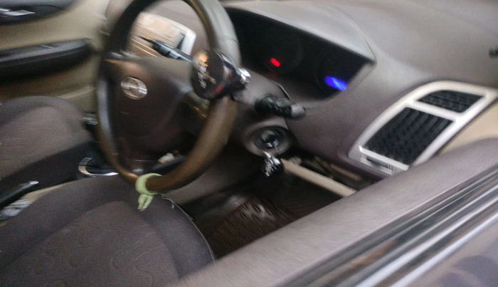 2011 Hyundai i20 MAGNA 1.2, Petrol, Manual, 74,527 km, interior