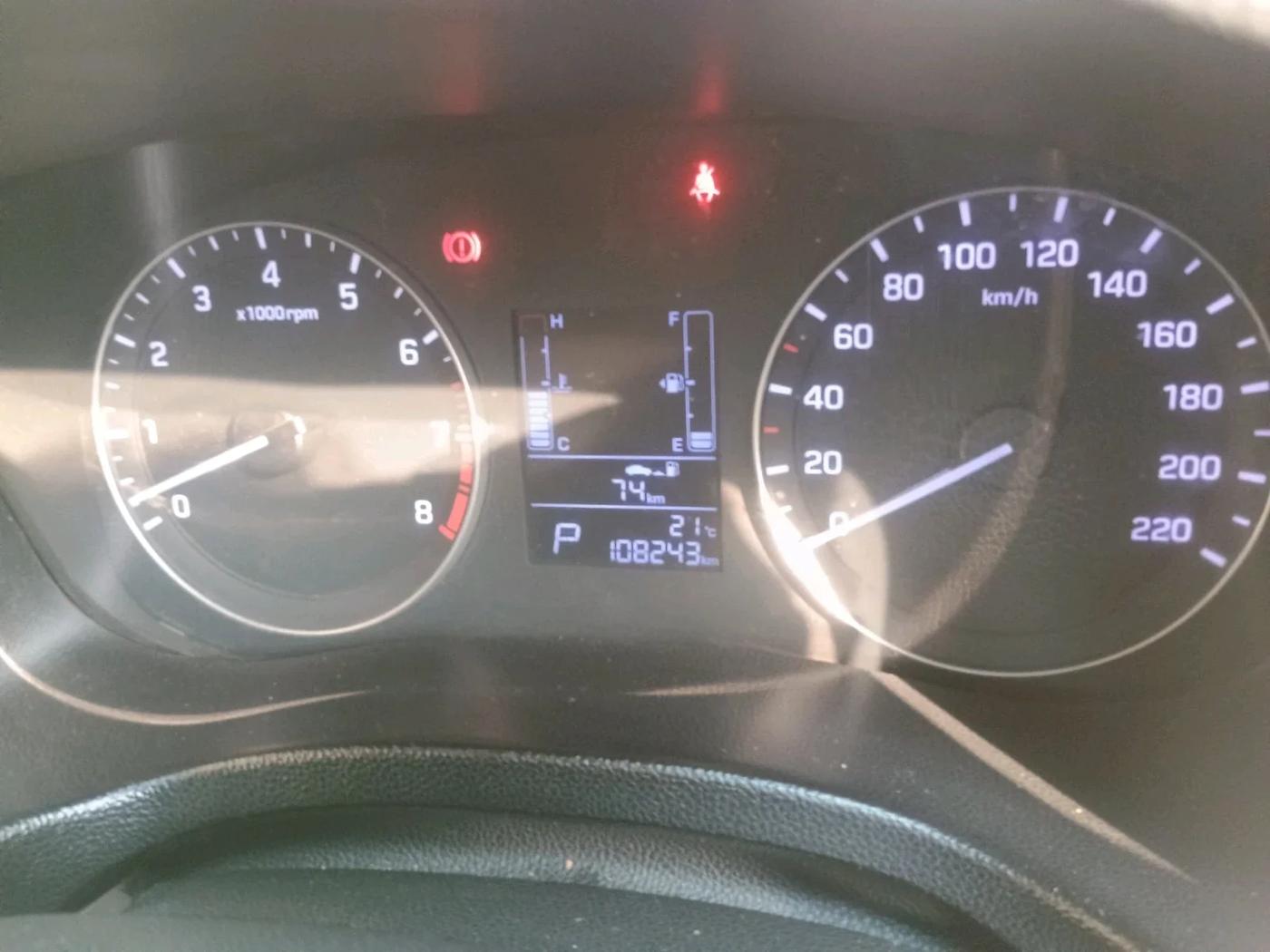 2018 Hyundai Creta SX AT 1.6 PETROL, Petrol, Automatic, 1,08,243 km, interior
