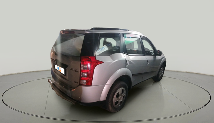 2016 Mahindra XUV500 W6 1.99, Diesel, Manual, 90,287 km, exterior