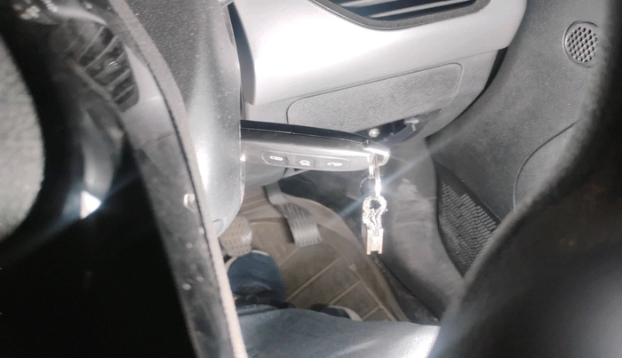 2023 Tata NEXON XM PETROL, Petrol, Manual, 10,724 km, interior