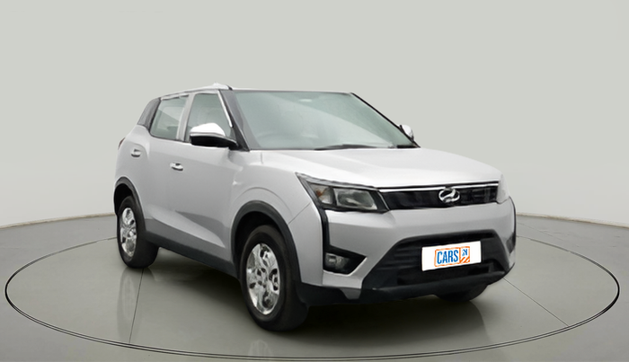 2022 Mahindra XUV300 W4 1.2 PETROL, Petrol, Manual, 47,550 km, exterior