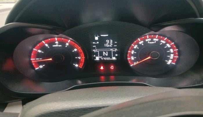 2022 Mahindra XUV300 W4 1.2 PETROL, Petrol, Manual, 47,550 km, interior