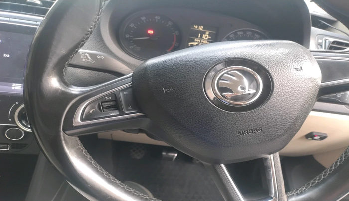 2017 Skoda Rapid AMBITION 1.6 MPI MT, Petrol, Manual, 1,44,148 km, interior