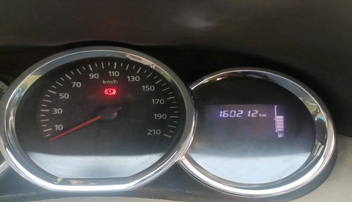 2016 Nissan Terrano XL (D), Diesel, Manual, 1,60,212 km, interior