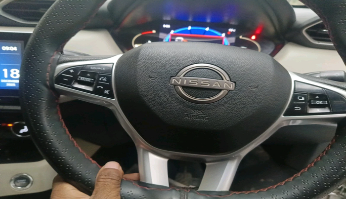 2023 Nissan MAGNITE XV MT, Petrol, Manual, 1,10,551 km, interior