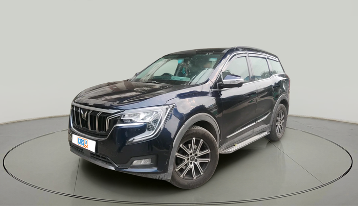 2022 Mahindra XUV700 AX 7 LUXURY D AWD AT 7 STR, Diesel, Automatic, 73,633 km, exterior