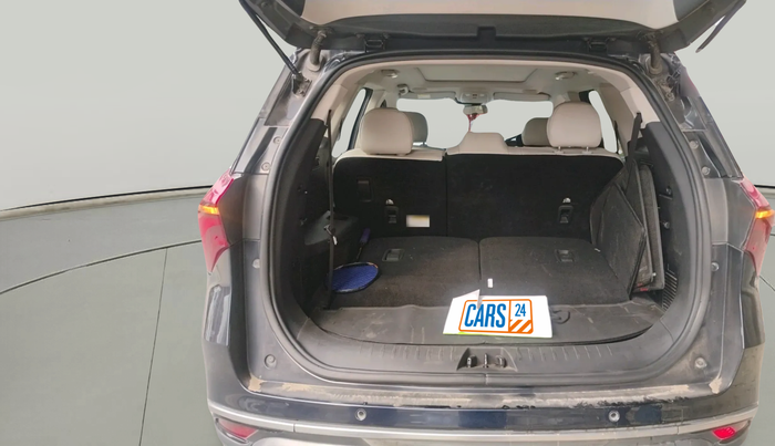 2022 Mahindra XUV700 AX 7 LUXURY D AWD AT 7 STR, Diesel, Automatic, 73,633 km, exterior