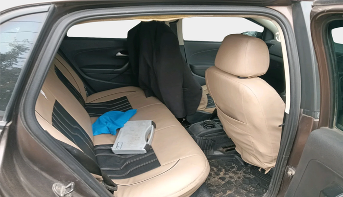 2016 Volkswagen Polo COMFORTLINE 1.2L, Petrol, Manual, 81,050 km, interior