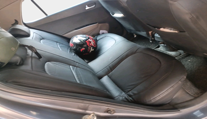 2015 Hyundai Grand i10 ASTA (O) 1.2 KAPPA VTVT, Petrol, Manual, 1,17,835 km, interior