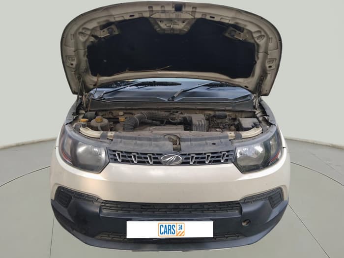 2016 Mahindra Kuv100 K6 D 5 STR, Diesel, Manual, 2,19,000 km, exterior