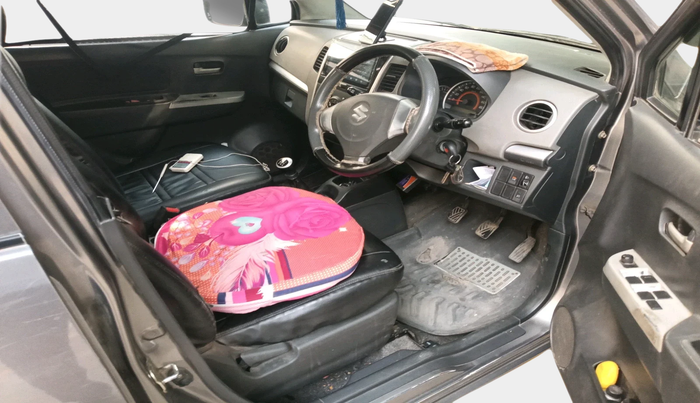 2011 Maruti Wagon R 1.0 VXI, Petrol, Manual, 1,60,663 km, interior