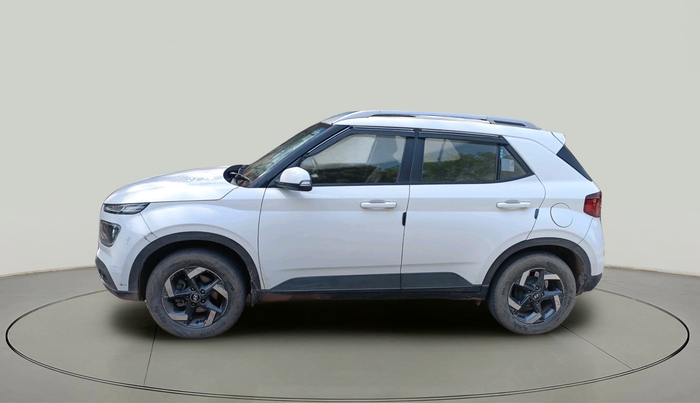 2020 Hyundai VENUE SX 1.5 CRDI, Diesel, Manual, 1,16,136 km, exterior