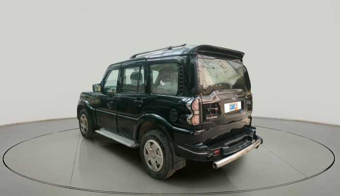 2017 Mahindra Scorpio S4 PLUS 1.99 INTELLI-HYBRID, Diesel, Manual, 66,890 km, exterior