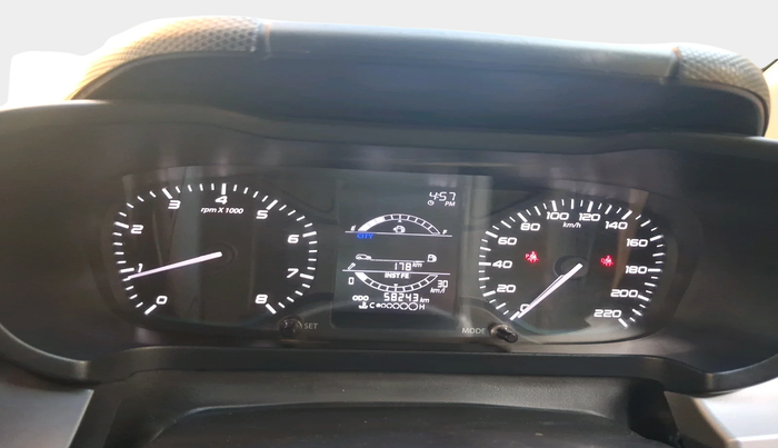 2022 Tata ALTROZ XM PLUS DIESEL, Diesel, Manual, 58,243 km, interior