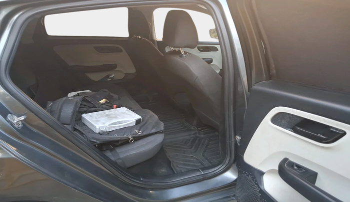 2022 Tata ALTROZ XM PLUS DIESEL, Diesel, Manual, 58,243 km, interior