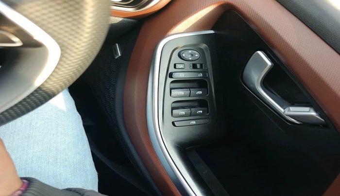 2023 Hyundai ALCAZAR 1.5 Signature (O) AE Turbo 7Str DCT, Petrol, Automatic, 65,610 km, interior