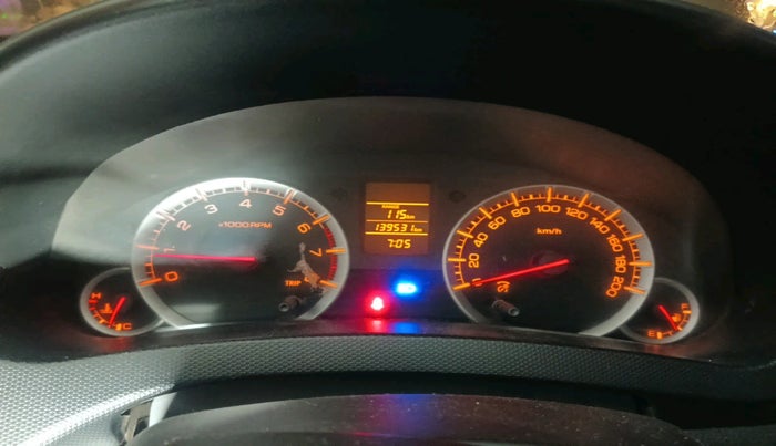 2013 Maruti Swift VXI, Petrol, Manual, 1,39,531 km, interior