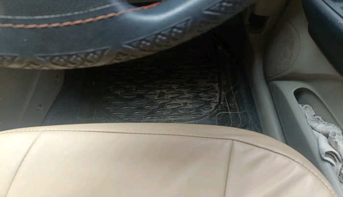 2014 Maruti Celerio LXI, Petrol, Manual, 76,037 km, interior