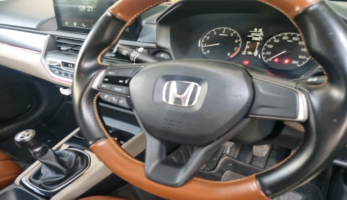 2023 Honda ELEVATE V MT, Petrol, Manual, 25,024 km, interior