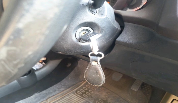 2013 Honda Brio S MT, Petrol, Manual, 67,673 km, interior