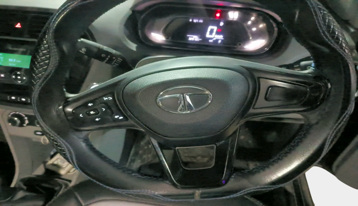 2022 Tata TIGOR XZ CNG, Petrol, Manual, 32,910 km, interior