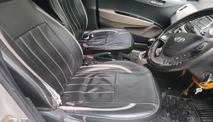 2014 Hyundai Xcent SX 1.2, Petrol, Manual, 1,25,320 km, interior