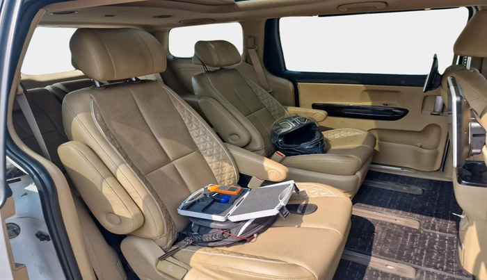 2022 KIA CARNIVAL LIMOUSINE PLUS 2.2 7 STR, Diesel, Automatic, 90,396 km, interior