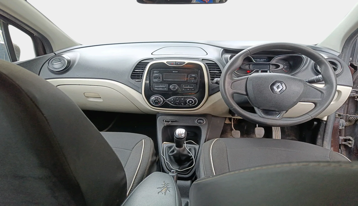 2018 Renault Captur RXE PETROL, Petrol, Manual, 54,703 km, interior