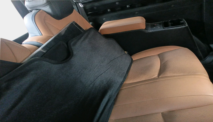 2021 Mahindra Thar LX PETROL HT 4WD AT, Petrol, Automatic, 78,113 km, interior