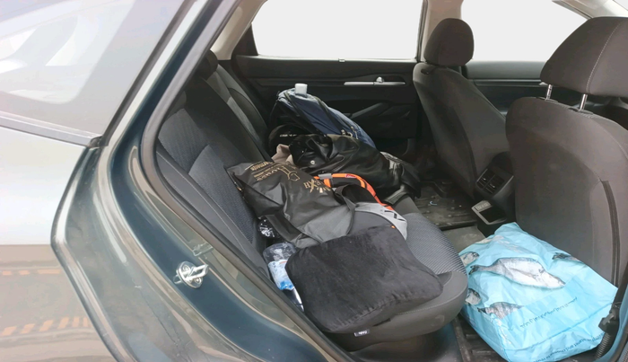 2024 KIA SELTOS  HTK 1.5 PETROL MT, Petrol, Manual, 10,701 km, interior