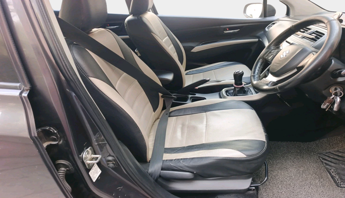 2017 Maruti S Cross DELTA 1.3, Diesel, Manual, 87,715 km, interior