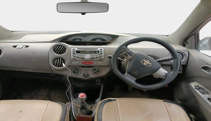 2011 Toyota Etios VX, Petrol, Manual, 97,140 km, interior