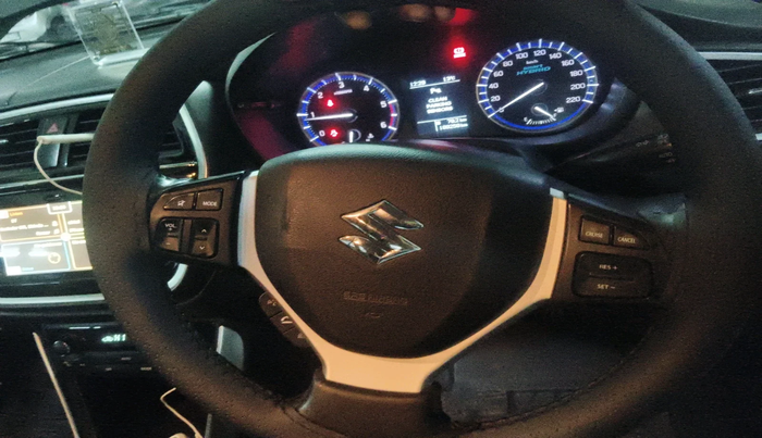 2017 Maruti S Cross ALPHA 1.3, Diesel, Manual, 1,89,259 km, interior