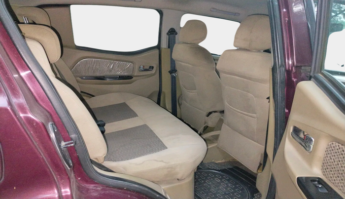 2016 Mahindra E20 Plus P6, Electric, Automatic, 77,223 km, interior