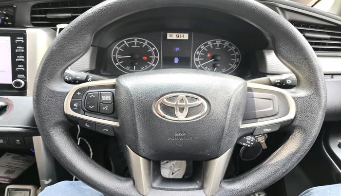 2021 Toyota Innova Crysta 2.7 GX AT 7 STR, Petrol, Automatic, 61,938 km, interior