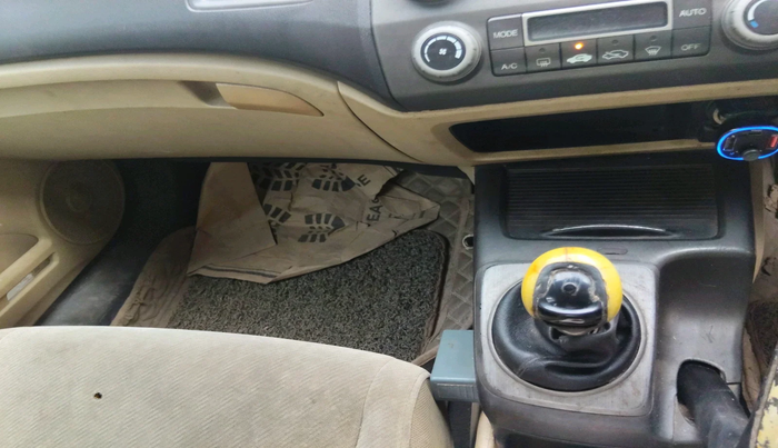 2011 Honda Civic 1.8L I-VTEC S MT, Petrol, Manual, 1,57,794 km, interior