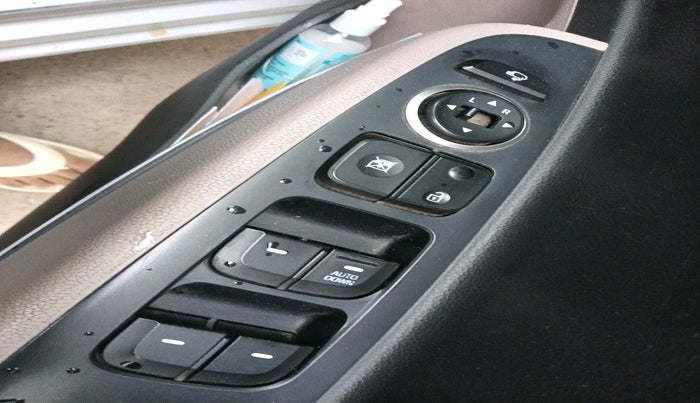 2017 Hyundai Xcent SX 1.2, Petrol, Manual, 44,640 km, interior