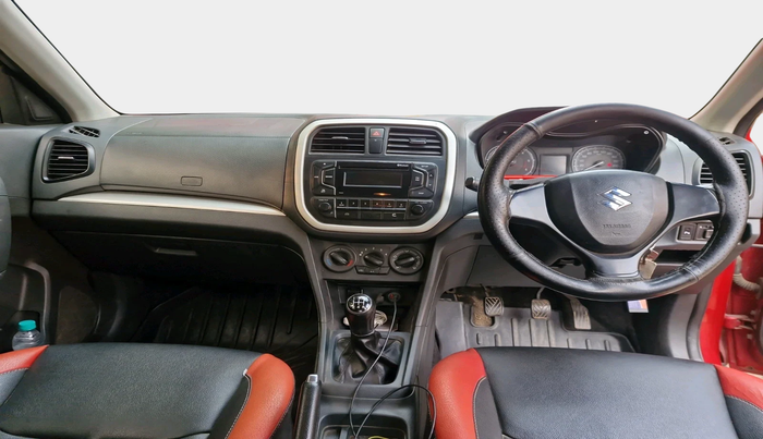 2018 Maruti Vitara Brezza VDI (O), Diesel, Manual, 88,359 km, interior