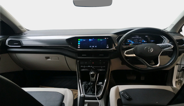 2023 Volkswagen TAIGUN TOPLINE 1.0 TSI AT, Petrol, Automatic, 48,358 km, interior