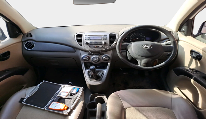 2014 Hyundai i10 MAGNA 1.1, Petrol, Manual, 66,306 km, interior