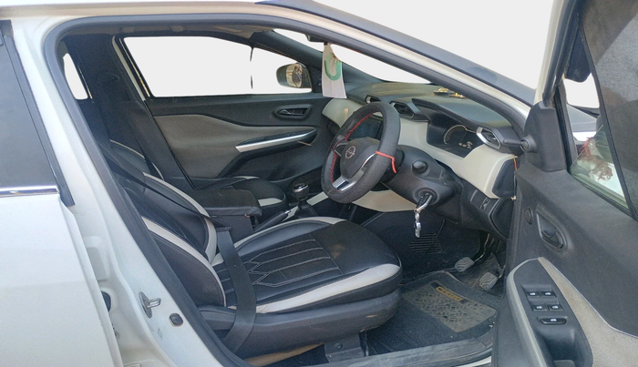 2022 Nissan MAGNITE XE, Petrol, Manual, 39,901 km, interior