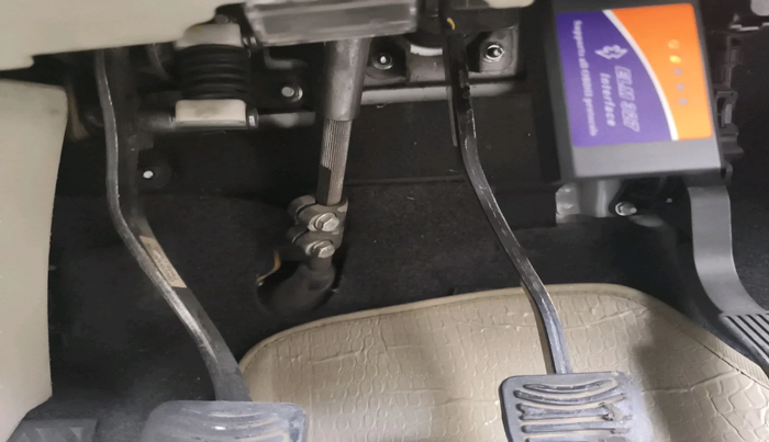 2016 Mahindra XUV500 W6 1.99, Diesel, Manual, 74,499 km, interior