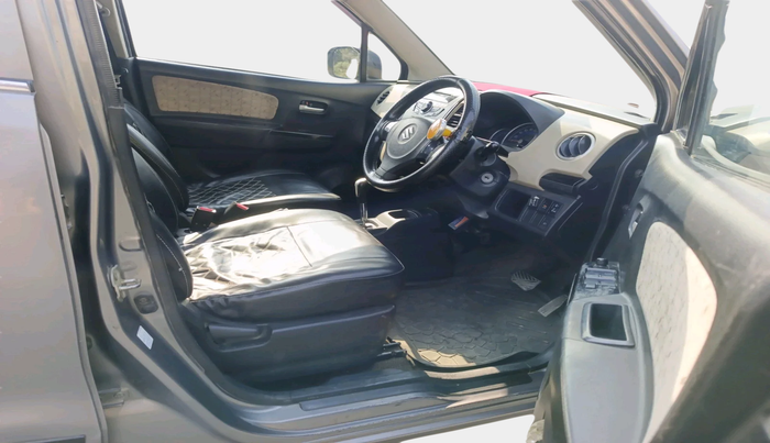 2018 Maruti Wagon R 1.0 VXI AMT, Petrol, Automatic, 76,715 km, interior