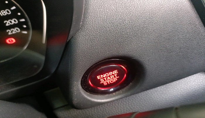 2024 Honda City 1.5L I-VTEC V, Petrol, Manual, 20,962 km, interior