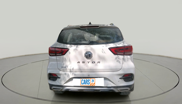 2024 MG ASTOR Shine 1.5 MT (Ivory), Petrol, Manual, 65,841 km, exterior