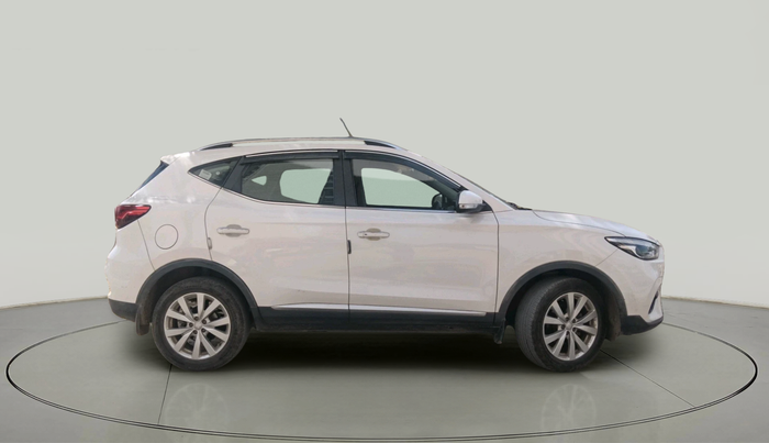 2024 MG ASTOR Shine 1.5 MT (Ivory), Petrol, Manual, 65,841 km, exterior